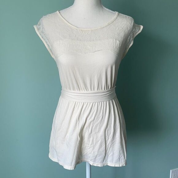 SMART Set Lace Yoke Top with Tie Size Small - Picture 2 of 3